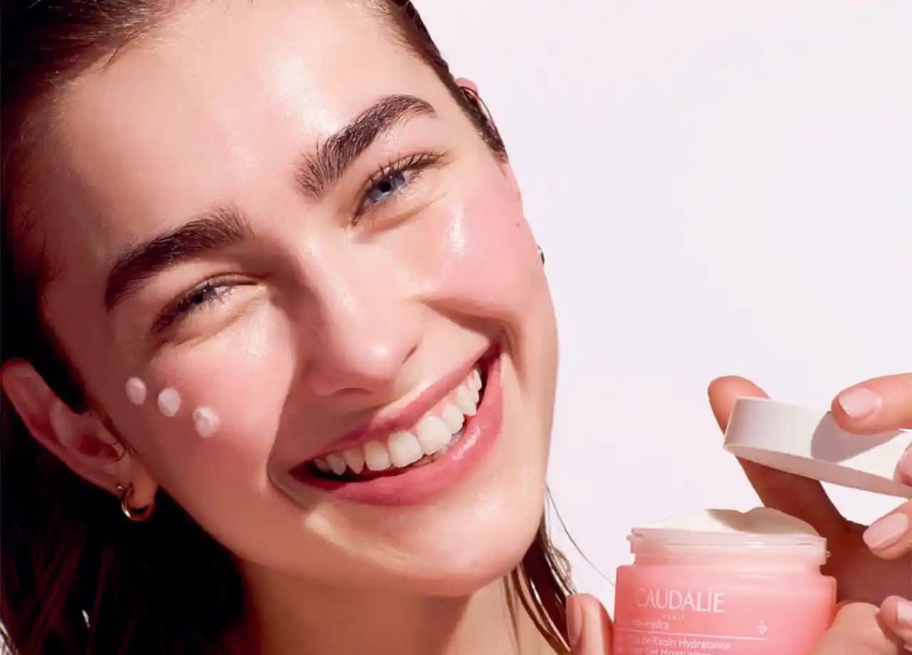 Makyajda Işıltı Sağlama Kremi Kullanımı ve Seçim Rehberi