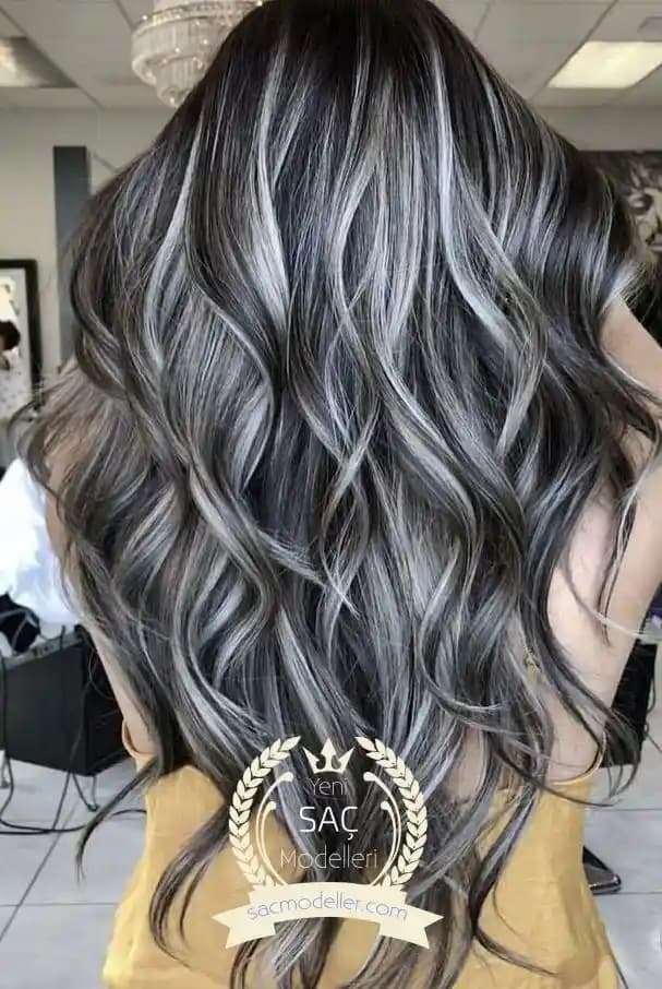 Modern ve Şık Koyu Gri Saç Boyası Trendleri ve Kullanım İpuçları