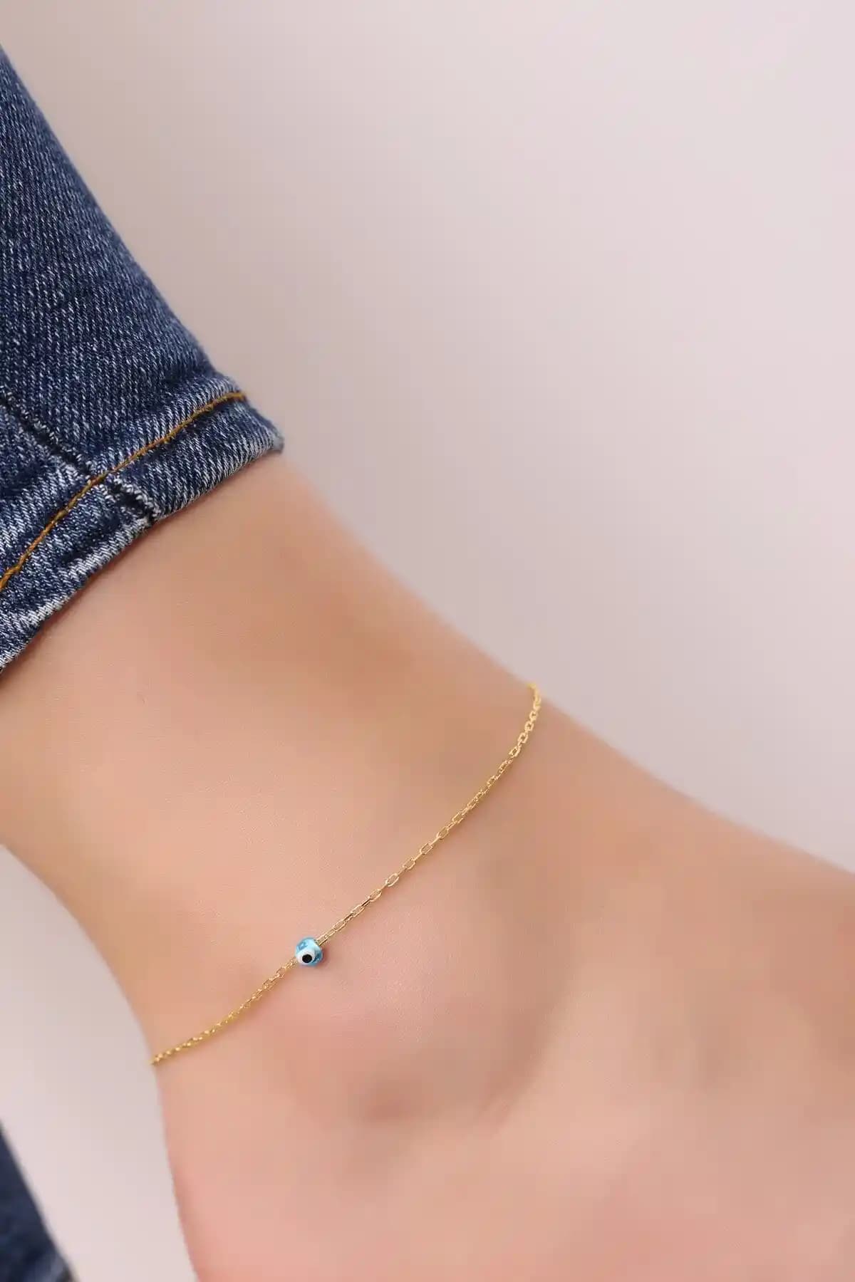 Nazar Gözlü Koruma Halhalı: Geleneksel ve Estetik Birlikteliği Hakkında Bilgi