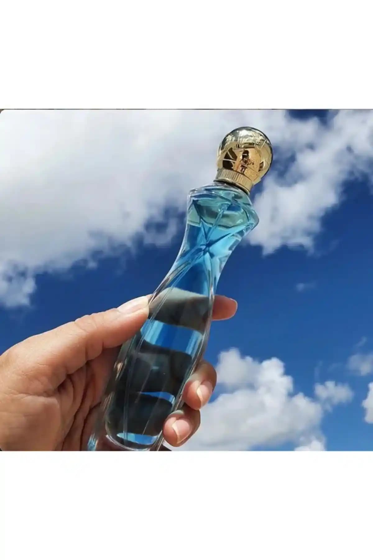 Orta Doğulu Kadınların Parfüm Tercihleri ve Trendleri Analizi