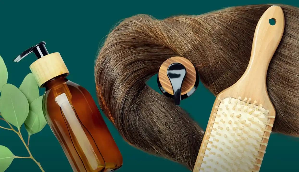 Parlak ve Sağlıklı Saçlar İçin Doğru Tarak Seçimi ve Bakım İpuçları