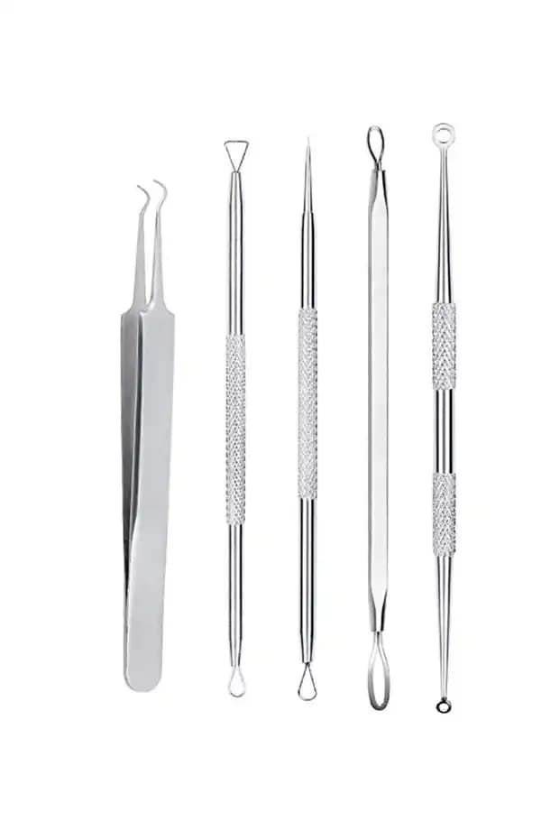 Paslanmaz Komedon Temizleme Setleri Güvenilirlik ve Etkinlik Analizi