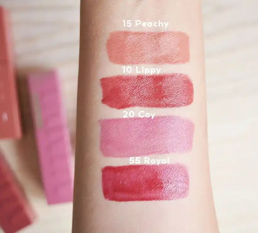 Peachy ve Sangria Likit Ruj Renkleri: Güncel Makyaj Trendleri ve Renk Seçimi İpuçları