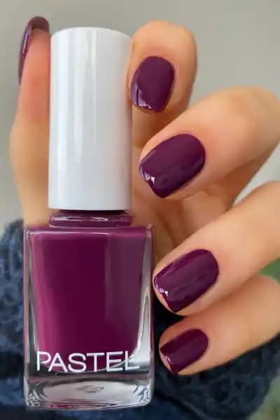 Renkli ve Kaliteli Oje Serileri: Uzun Süre Dayanıklı ve Kolay Uygulama Seçenekleri