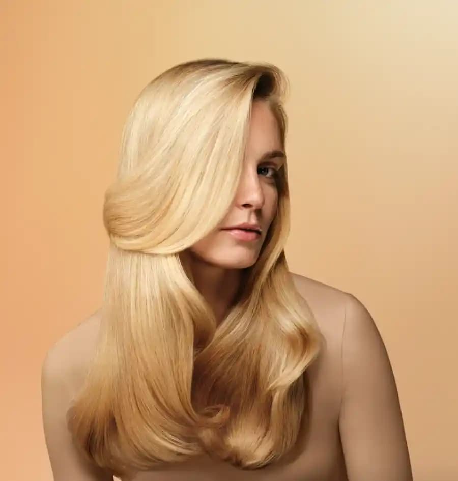 Saç Bakımında Güncel Trendler ve Yeni Teknikler: Doğal ve Teknolojik Yaklaşımlar