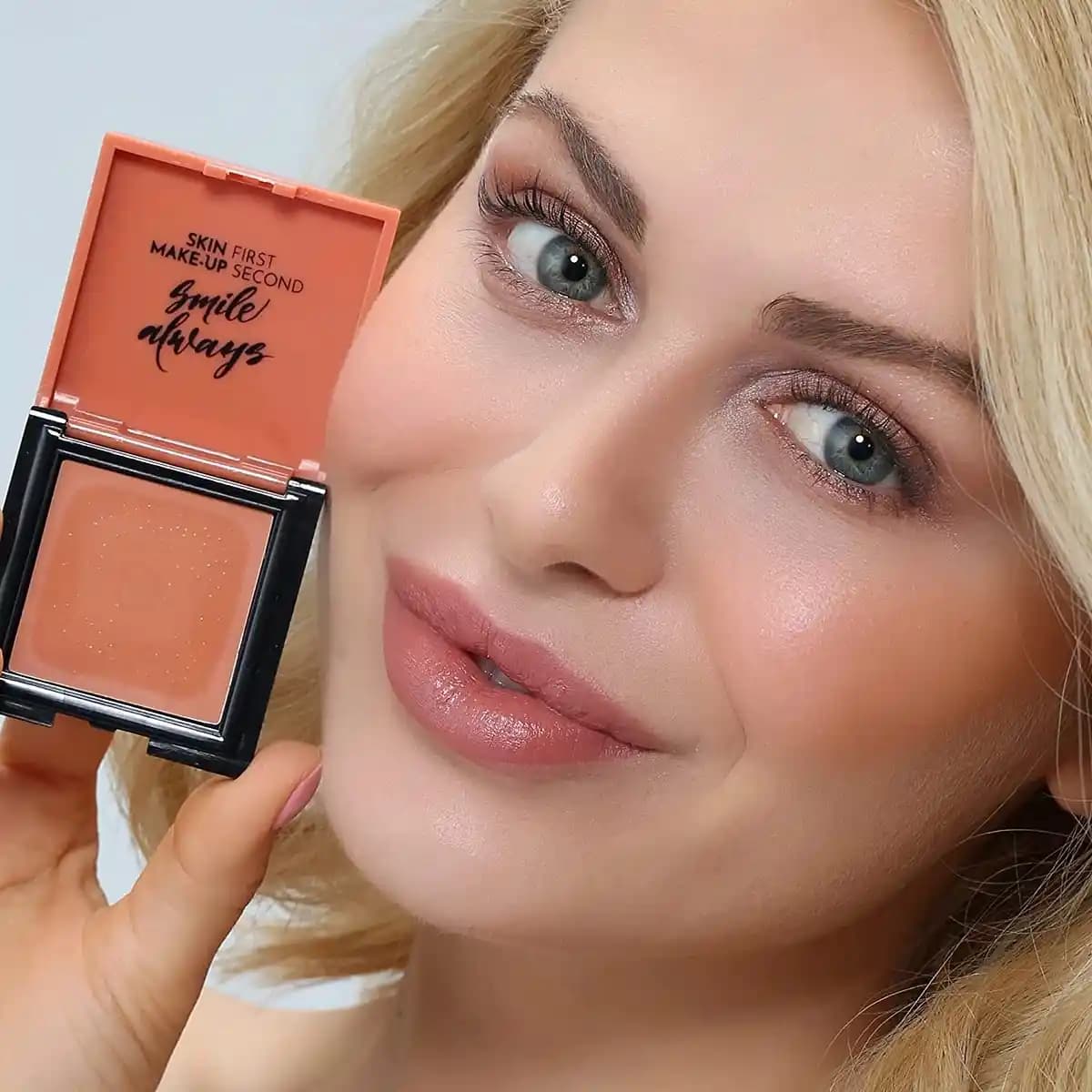 Krem Allık Kullanımı: Teknikler, Ürün Önerileri ve Cilt Tipine Göre İpuçları