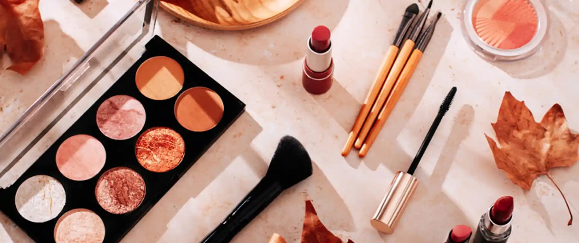 Makyaj Koleksiyonunuzu Kaybettiğinizde Yeniden Almanız Gereken Temel Ürünler ve Kapsül Koleksiyon Önerileri