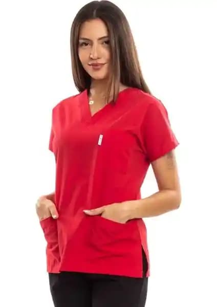 Sağlık Profesyonelleri İçin Dayanıklı ve Konforlu Kırmızı Cerrahi Üniforma