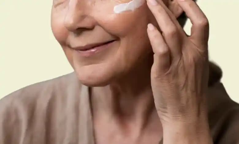 Yaşlanmayı Yavaşlatan Etkili Cilt Bakım Yöntemleri ve Gerçek Sonuçları