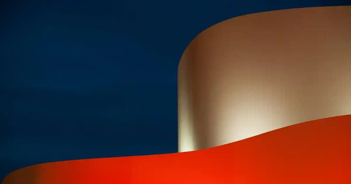 Avene Yüz Temizleme Jeli ile Hassas ve Yağlı Ciltler İçin Etkili Temizlik Çözümü