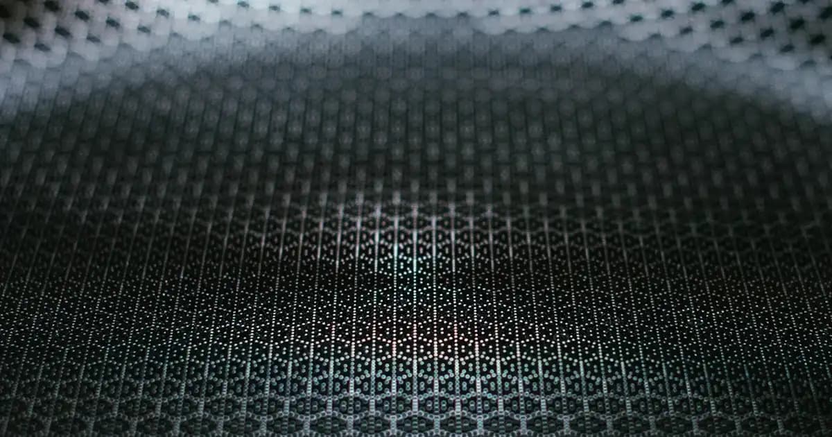 Bioxcin Şampuanları: Saç Tiplerine Göre Güçlendiren ve Onaran Ürünler