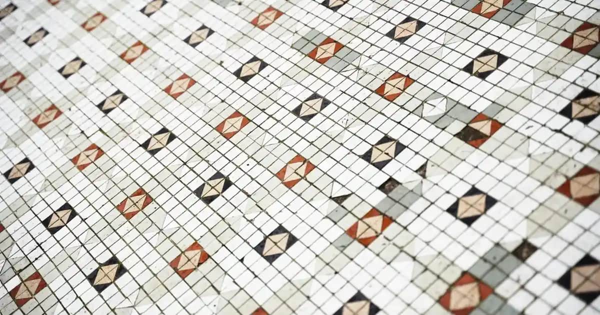 Burberry Brit for Him: Modern ve Erkeksi Odunsu Baharatlı Parfüm Tanıtımı ve Kullanım İpuçları