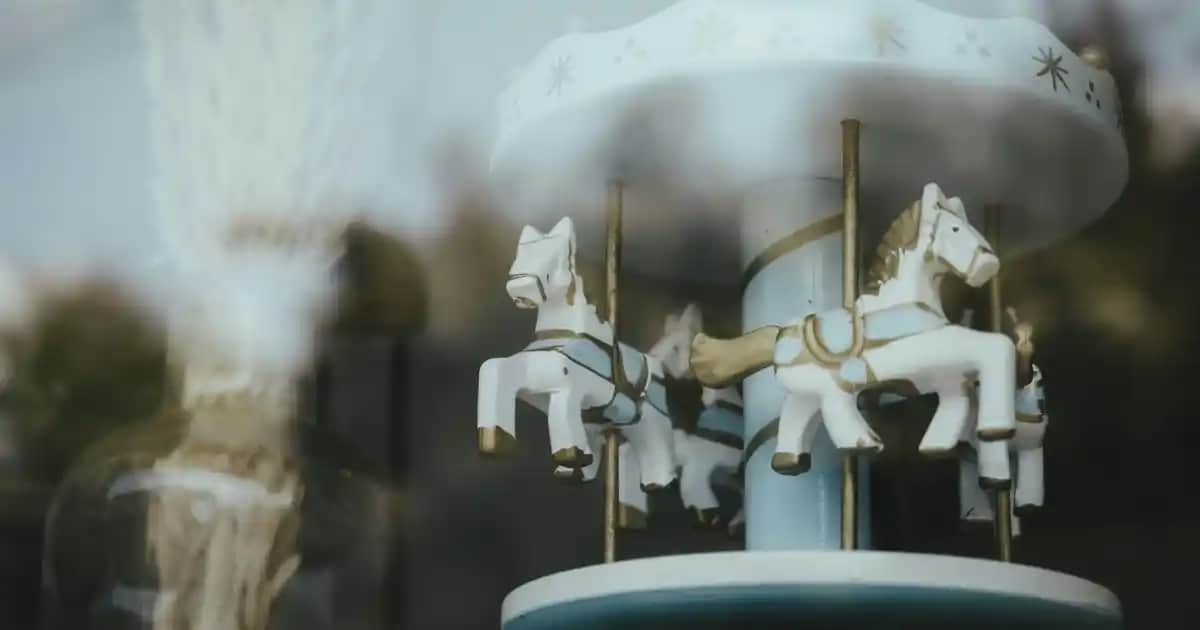 Caudalie Premier Cru Eye Krem: Göz Çevresi İçin Çok Yönlü ve Doğal Bakım Çözümü