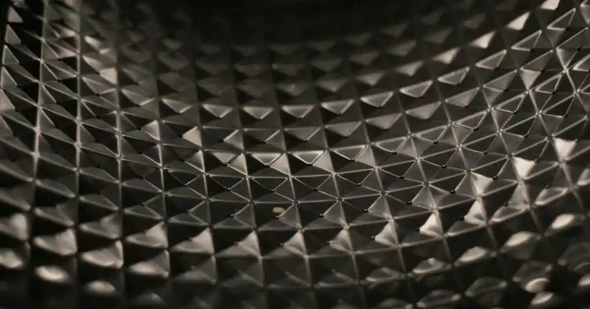 Çinko ve Kozmetik Sektöründeki Yeri: Güzellik ve Sağlık İçin Vazgeçilmez Minerale Kapsamlı Bir Bakış