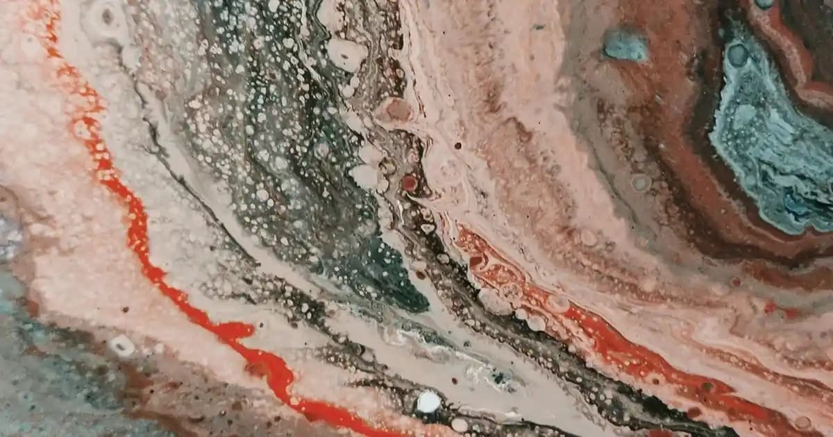 2025'te Kusursuz Cilt: En İyi Kapatıcı Fondötenlerle Tanışın