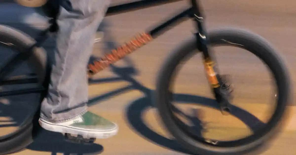 En Saf Hyaluronik Asit ile Cilt Nemlendirme ve Yaşlanma Karşıtı Bakım Rehberi