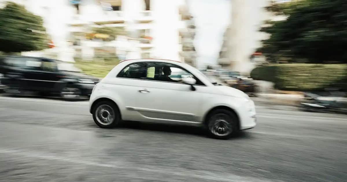 Erkek Parfüm ve Deodorant Setleri: Stil ve Özgüveni Yansıtan Bakım Ürünleri