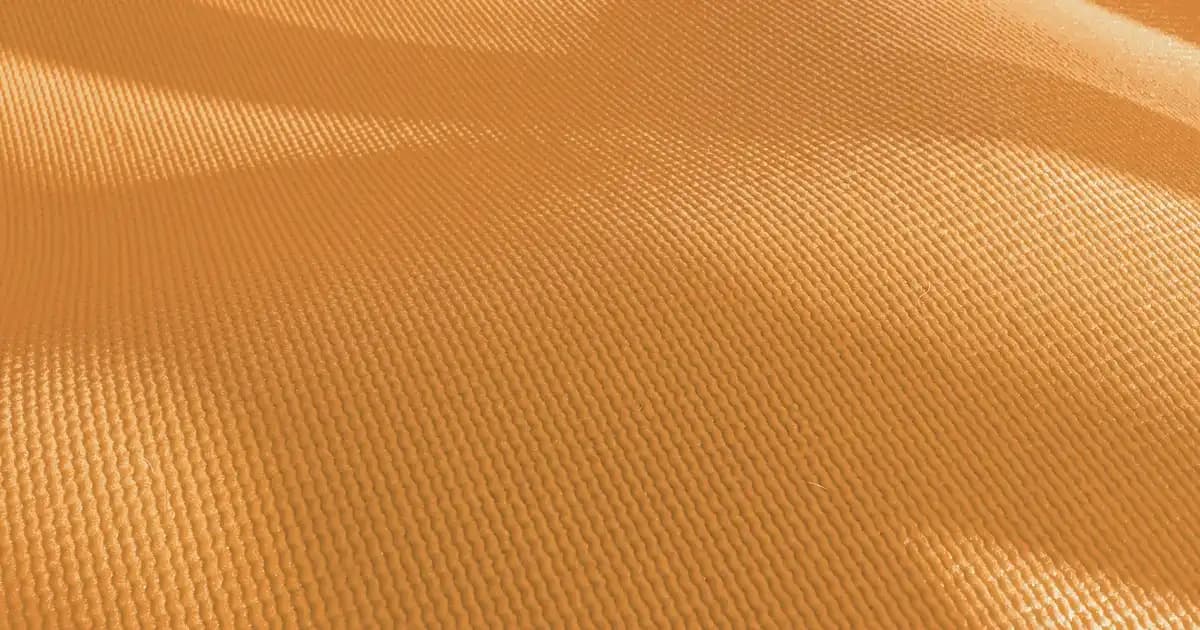 Evde Kirpik Takma Rehberi: Doğru Teknikler ve Güvenli Uygulama İpuçları