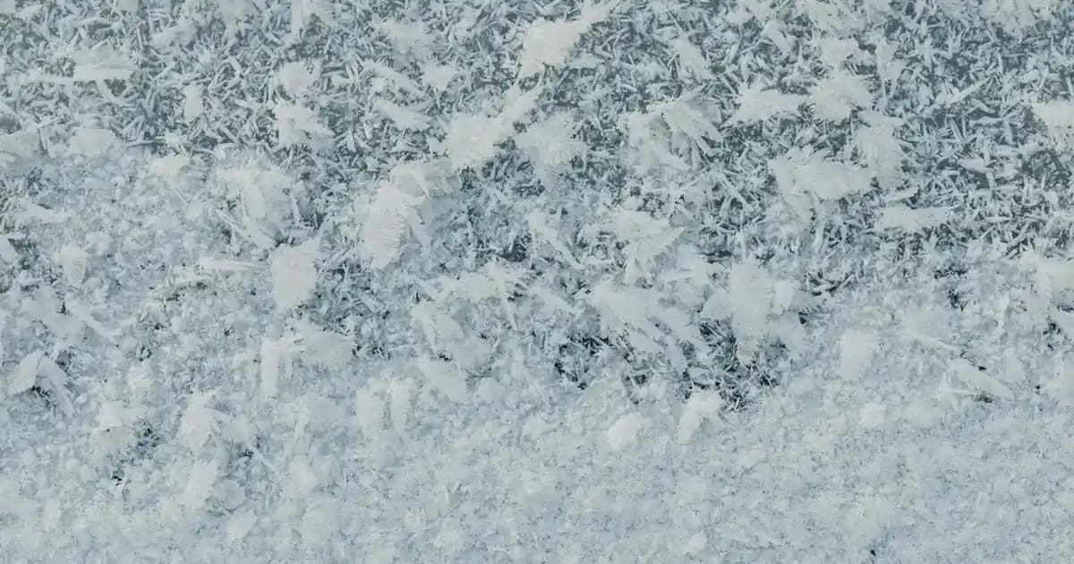 Farmasi Çift Taraflı Maskara 2025: Kirpiklerde Devrim Yaratacak Yenilik