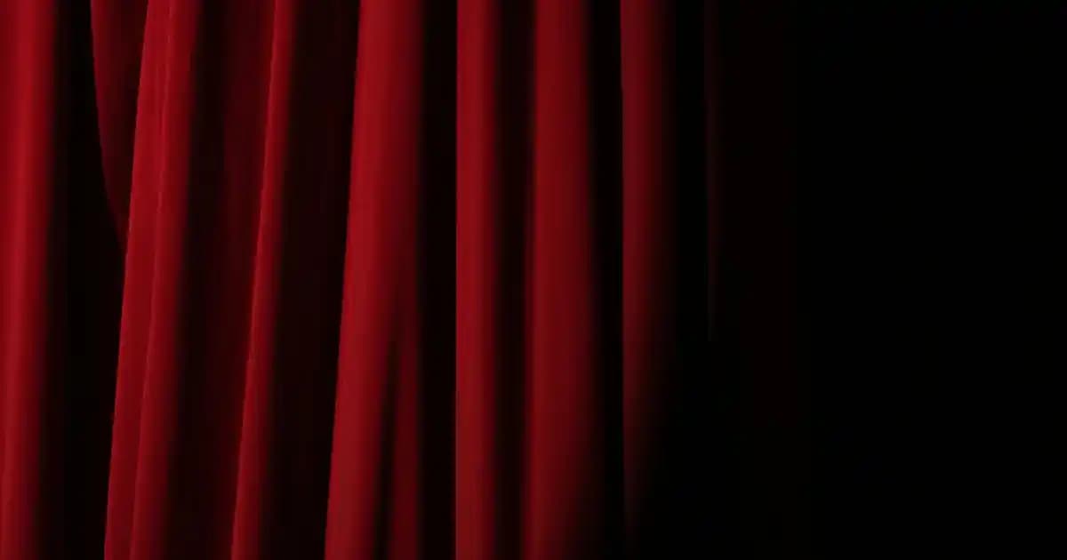 Flormar Glam Strobing ile Işıltılı ve Doğal Bir Makyaj Deneyimi Nasıl Yapılır