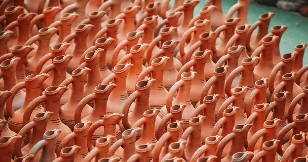 Golden Rose 22 Roof Terracotta Renkli Mat Ruj: Kalıcı ve Doğal Görünüm İçin Tercih