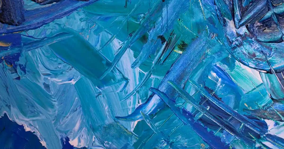 Krepe Tarağı Nedir ve Saç Şekillendirmede Hacim Kazanmanın Yolları