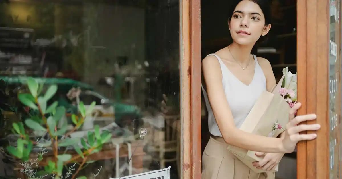 L'Oréal Kızıl Tonları: Saçınıza Canlılık ve Şıklık Katmanın En Güzel Yolu