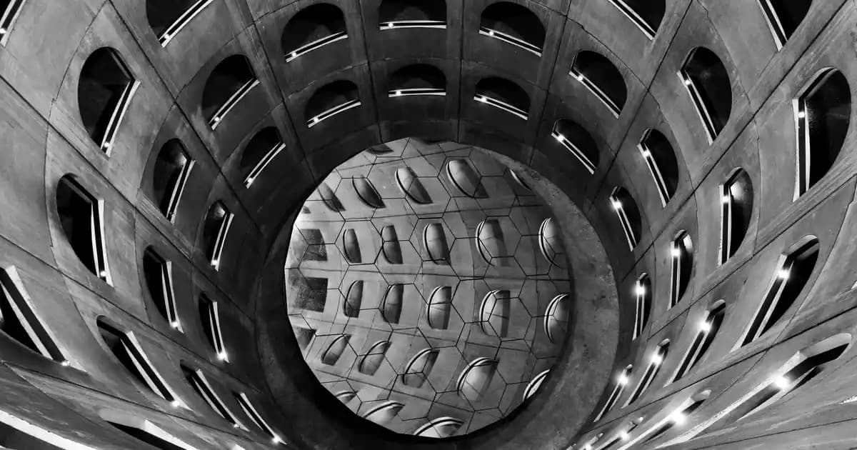 L'Oréal Paris Revitalift Clinical SPF 50+ Günlük Yüksek UV Korumalı Yüz Güneş Kremi Özellikleri ve Faydaları