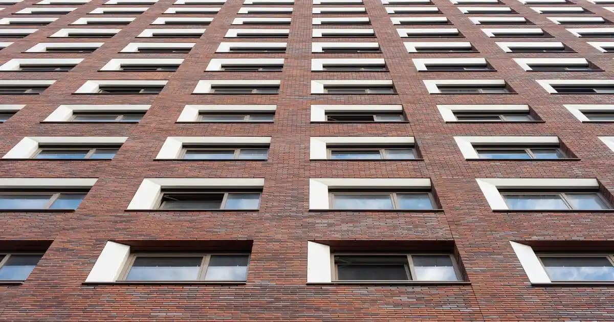 Nascita Pro 287 Kozmetik Fırçası: Profesyonel ve Ev Kullanımı İçin Gelişmiş Tasarım