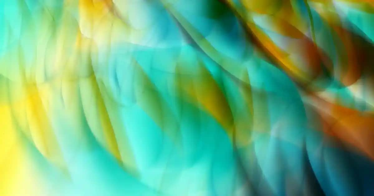 Parlaklığı Artıran Bright Boost Serumu ve Kozmetik Dünyasındaki Yeri