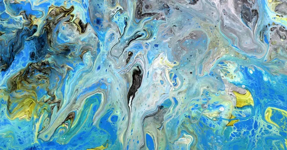 Pastel 205 Dudak Kalemi ile Makyajınıza Şıklık Katmanın Yolları ve Avantajları