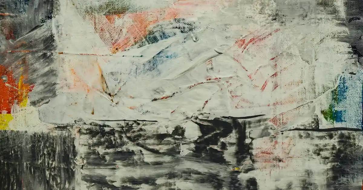 Pastel Nude Rose: Kozmetik ve Makyajda Doğallık ve Zarafetin Modern Temsilcisi