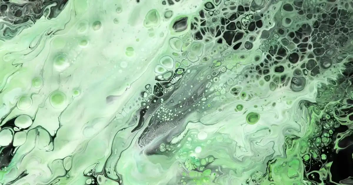 2025'te Saçlarınıza Hayat Verecek Keratin Bakımı: Adım Adım Rehber