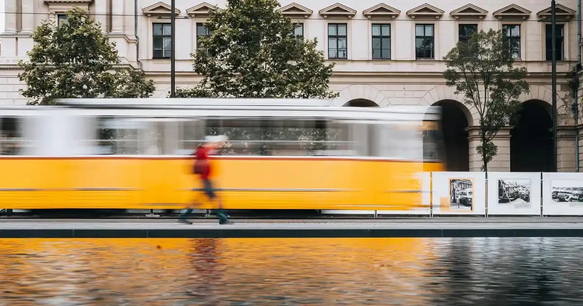 Solante Mor Güneş Kremi: Hassas Ciltler İçin Yüksek Koruma Sağlayan Güvenilir Güneş Koruyucu