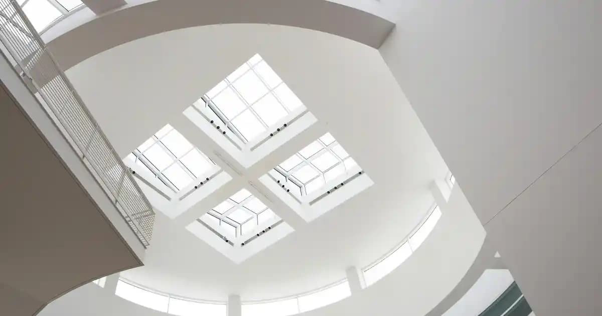 Urban Biotin Kafein Sprey Kullanımı ve Faydaları: Saç Güçlendirme Rehberi