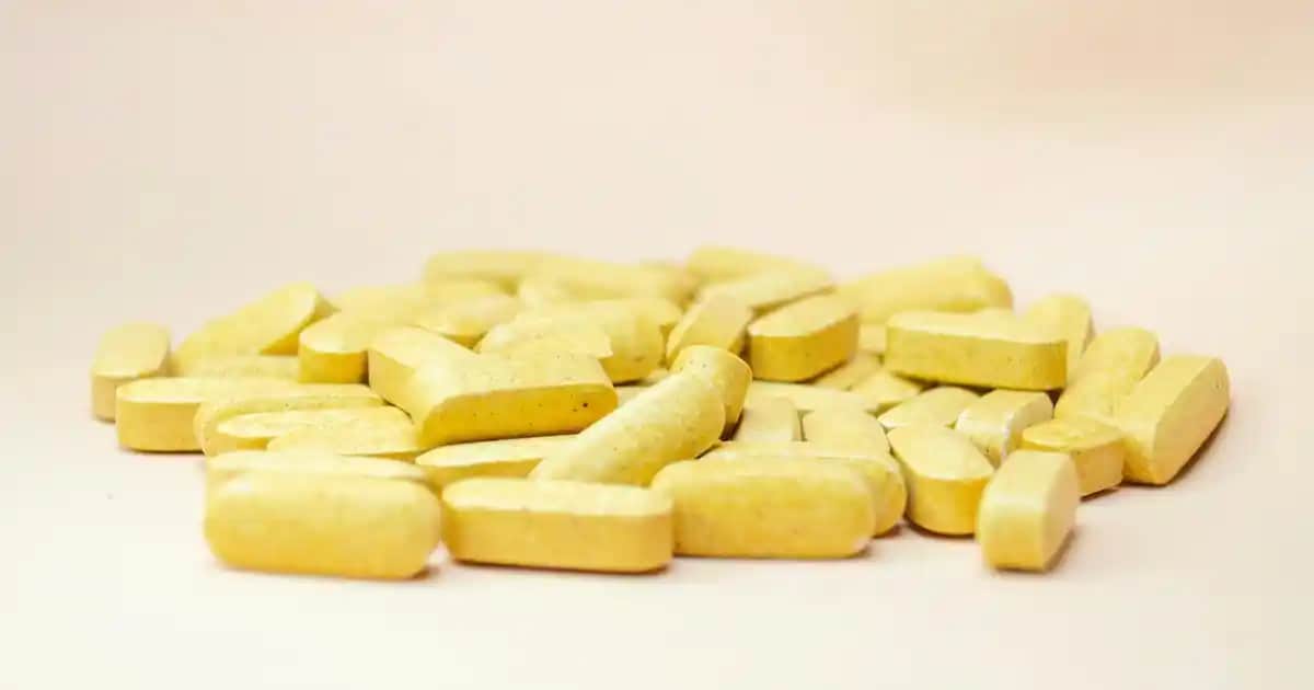 Vitamin Komplekslerinin Cilt Sağlığına Etkisi ve Doğru Kullanım Yöntemleri