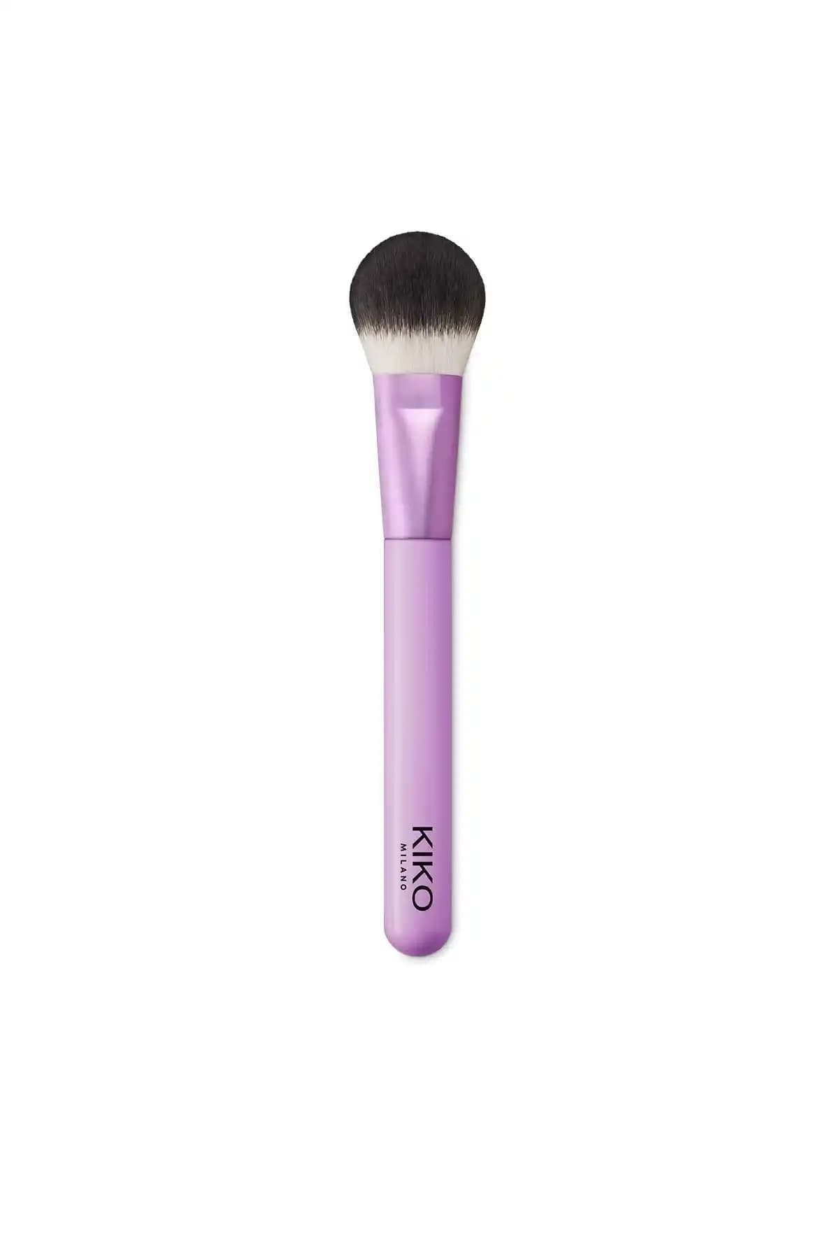 KIKO Smart Blush Brush 103: Allık ve Pudra Uygulamasında Yumuşak ve Doğal Sonuçlar