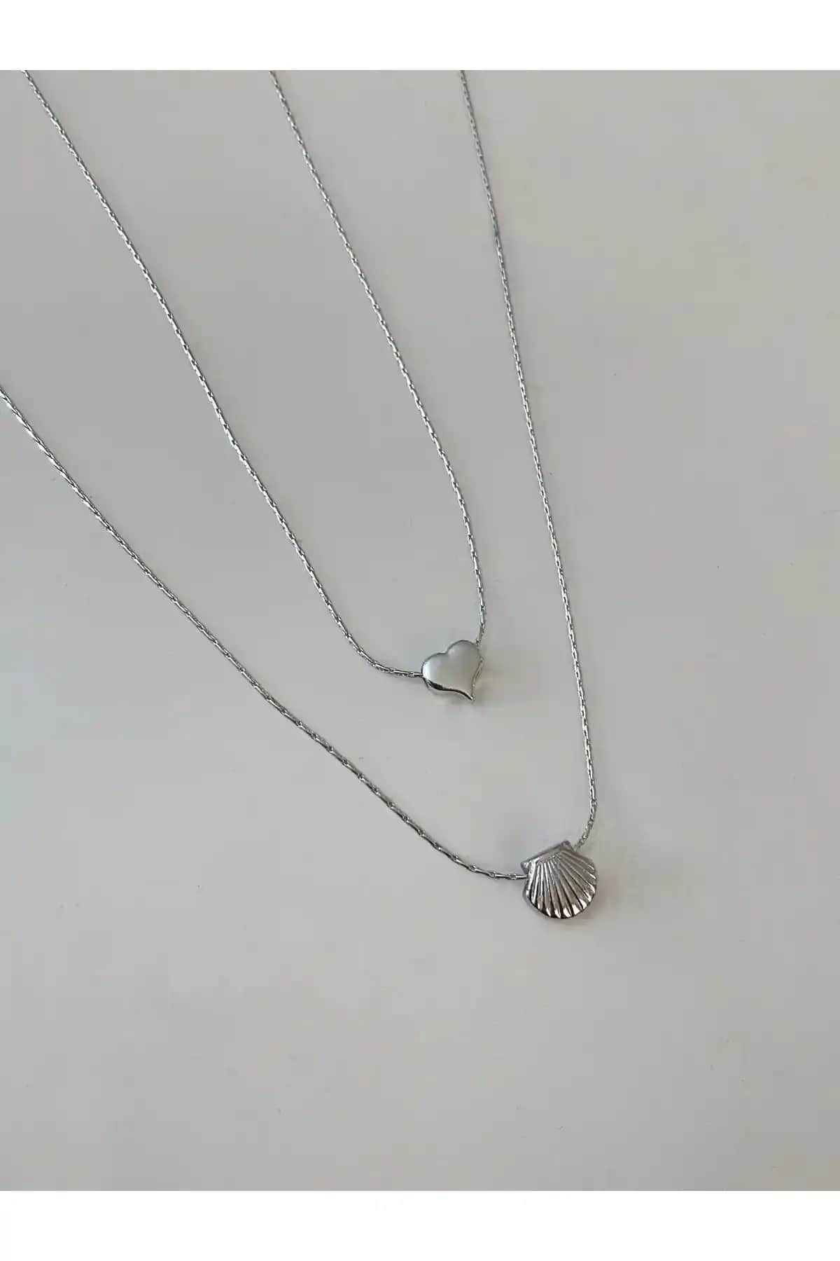 Asia by Leuvoié Gümüş Kaplama Minimal Kalp ve İstiridye Kolye Seti Şıklık ve Zarafet Sunar