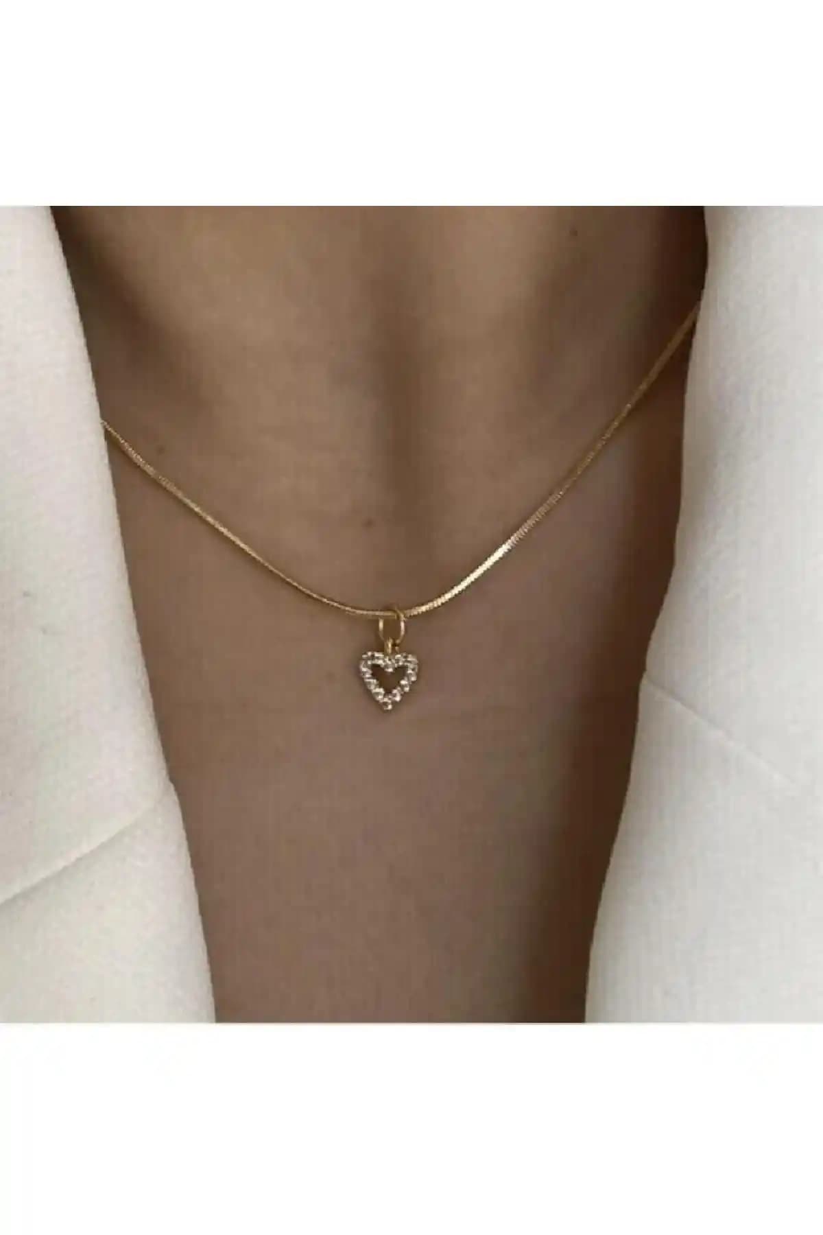 Asia by Leuvoié Minimal Kalp Kolye Zirkon Taşlı Şık ve Dayanıklı Aksesuar
