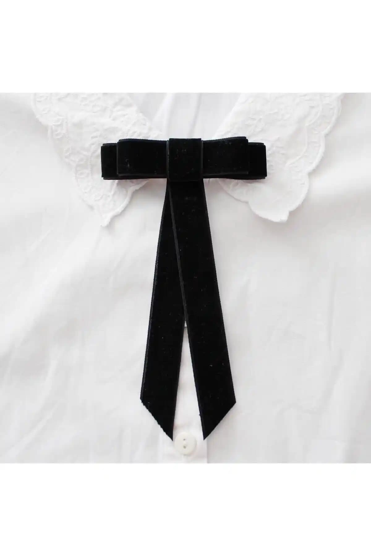 Audra Handmade ve Semartdesing Siyah Kurdele Broşları Karşılaştırması