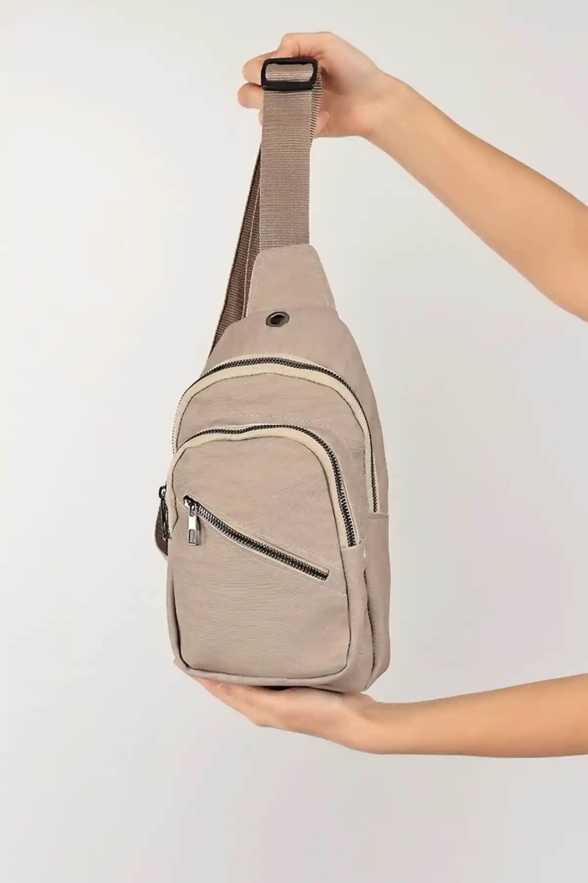 Çanta Karşılaştırması: Vizon Göğüs ve Bel Çantası ile Elentra Siyah Yandan Çapraz Çanta