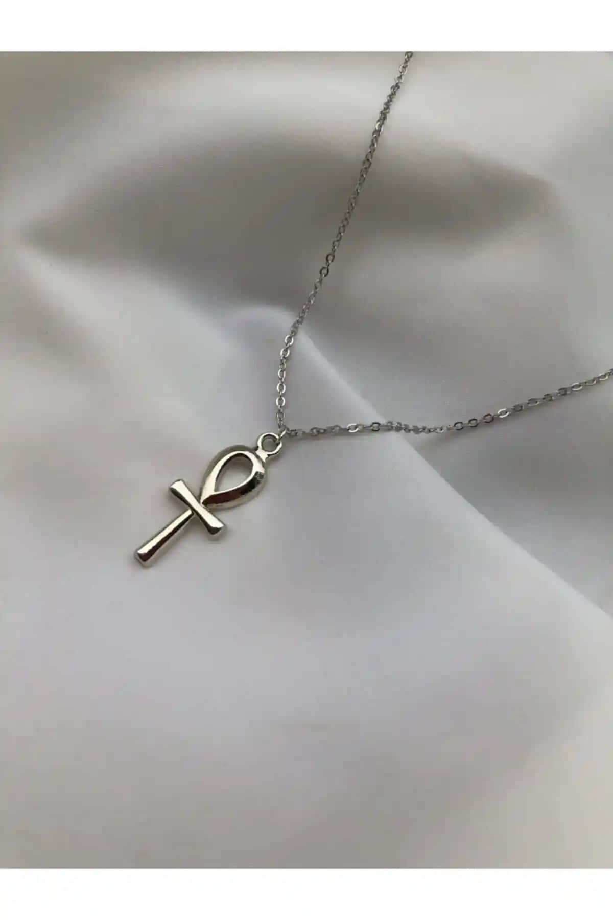 Claritas Takı Gümüş Kaplama Ankh Sembol Kolye - Estetik ve Anlam Dolu Takı Seçeneği