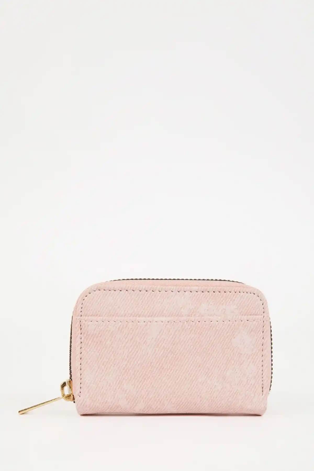 DeFacto Kadın Bozuk Para Çantası C7543AXNS Şık ve Pratik Günlük Aksesuar 75-90 karakter