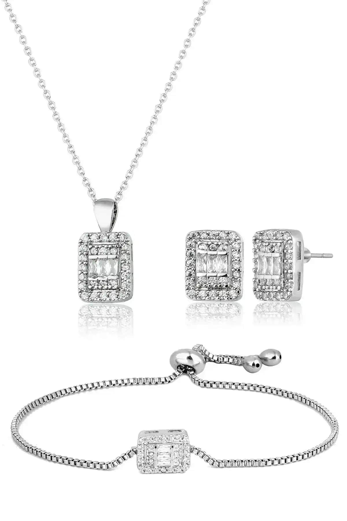 Elika Silver Kadın Takı Seti Gümüş Baget Taşlı Zarif ve Modern Tasarım