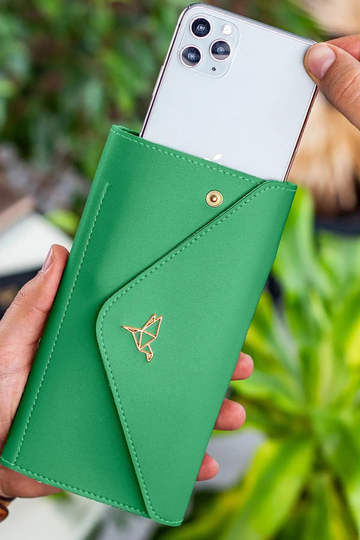 Garbalia Envelope Telefon ve Bozuk Para Bölmeli Yeşil Kan Cüzdan Özellikleri ve Kullanımı