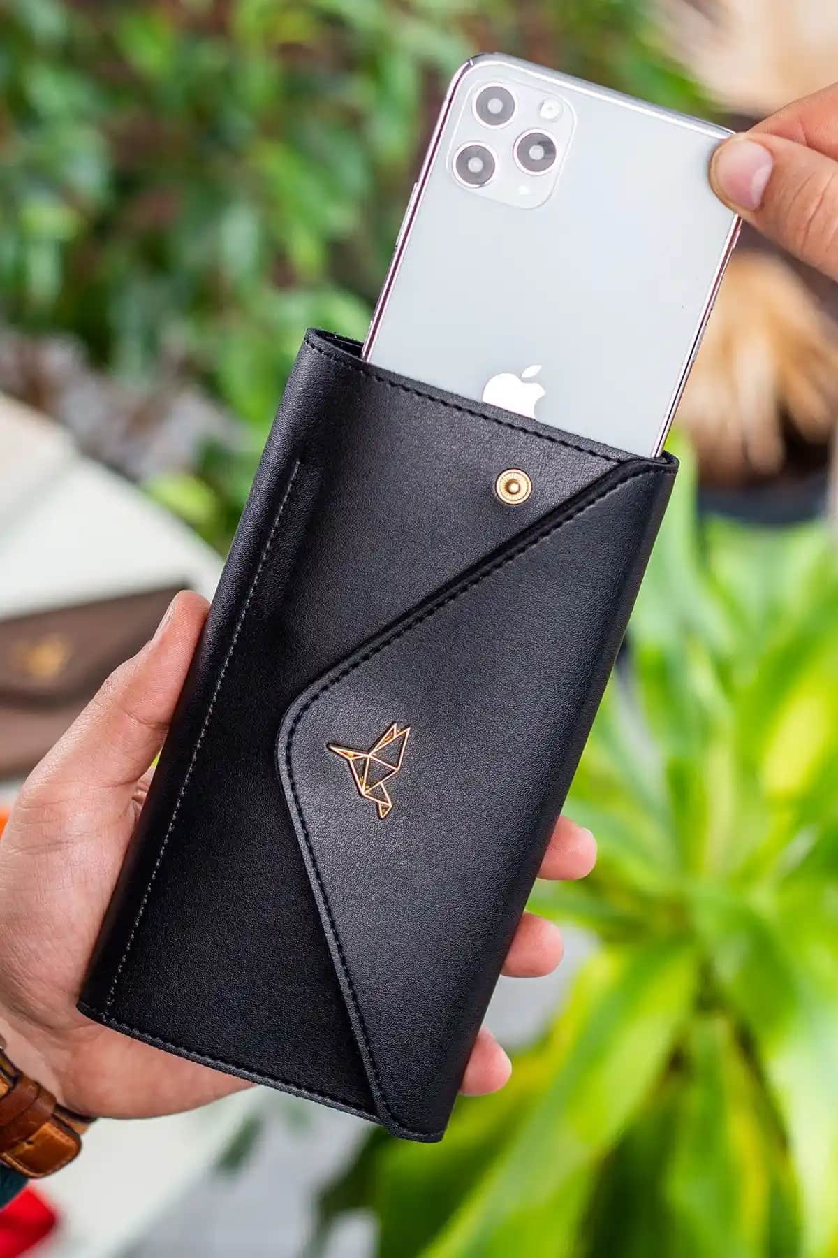 Garbalia Siyah Kadın Cüzdanı Telefon ve Bozuk Para Bölmeli Modern Tasarım