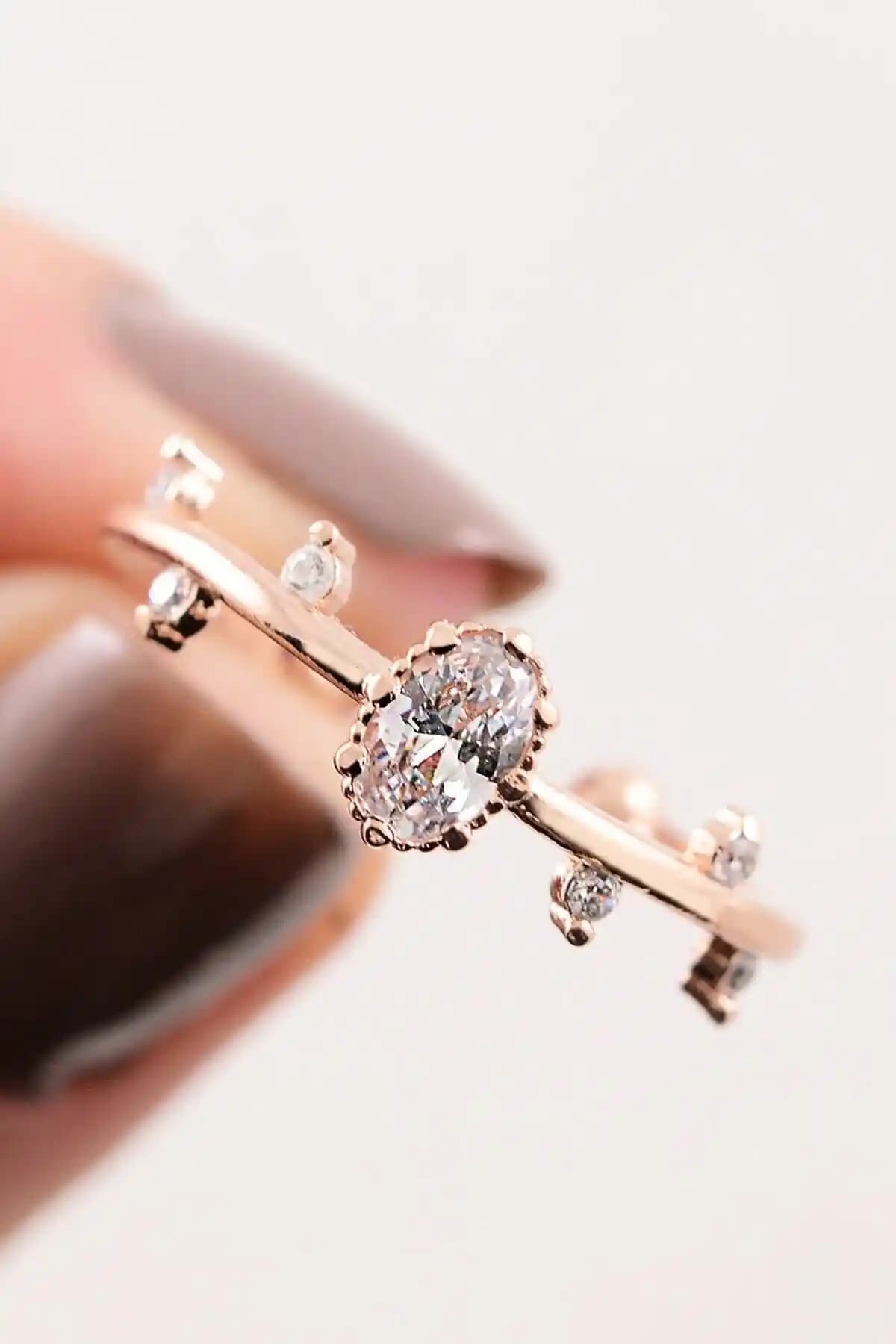 Genel Markalar 14K Rose Gold Evlilik Yüzüğü Modern ve Zarif Tasarımıyla Öne Çıkıyor