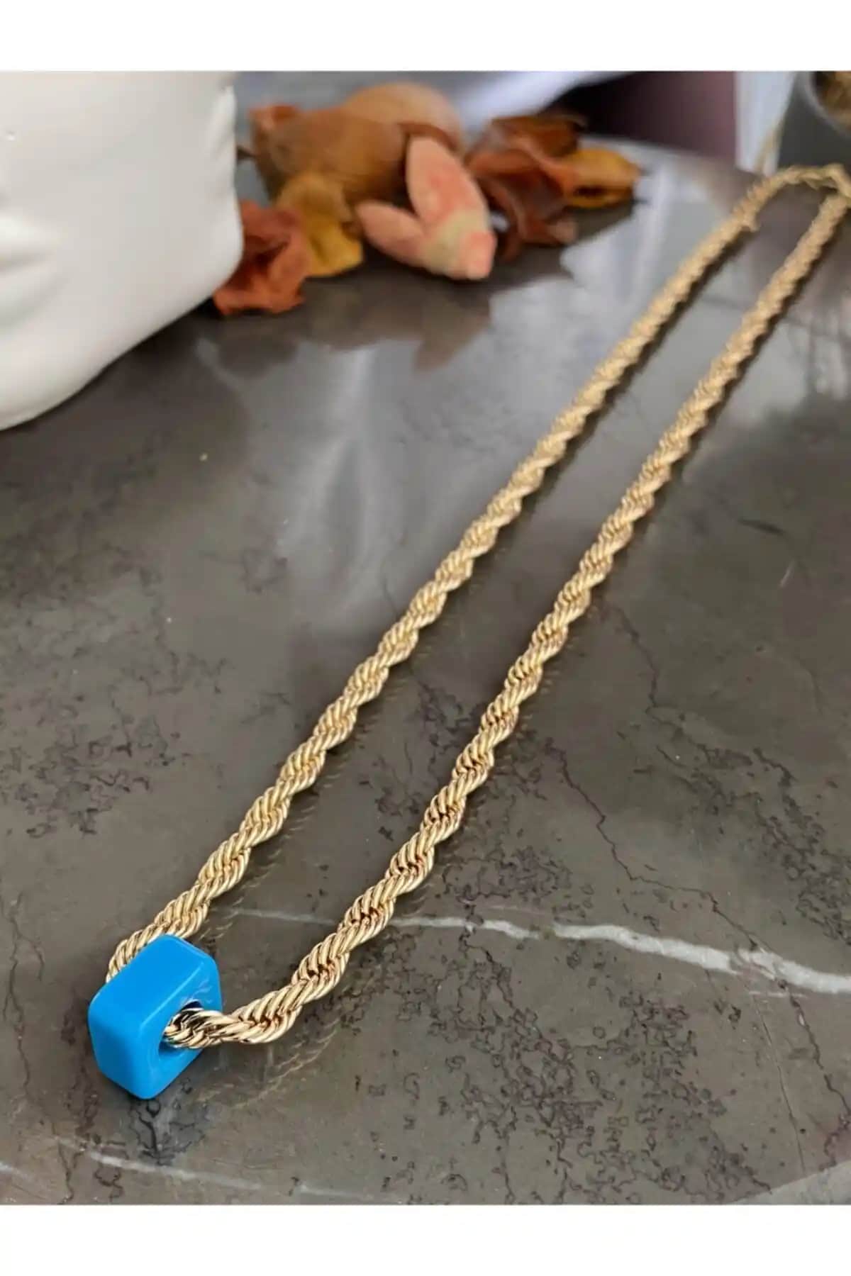 Jack Ferrero Kadın Altın Kaplama Kolye: Zarif ve Dayanıklı Takı Seçenekleri