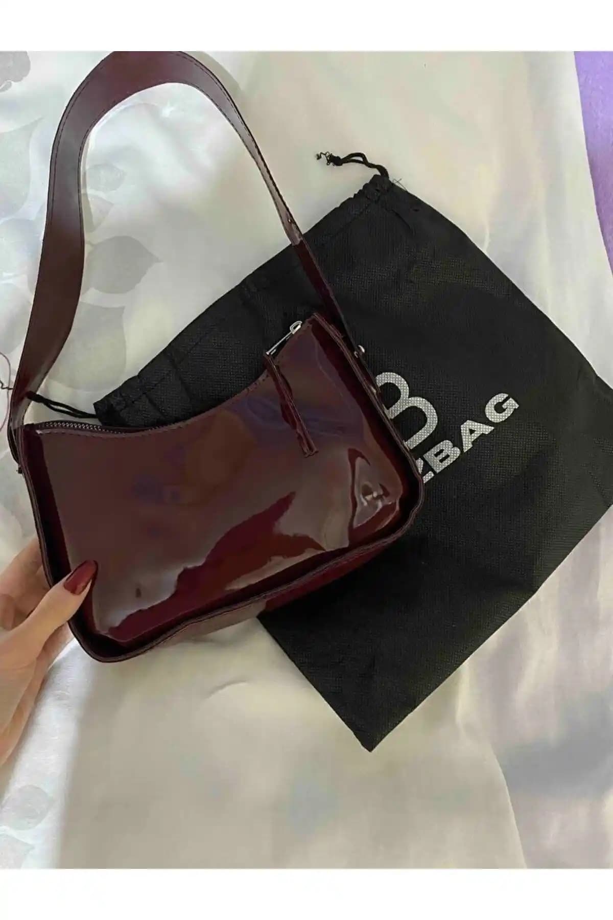 Kadın Baget Çantalar Karşılaştırması: Bag&More ve YMZBAG Modelleri İncelemesi