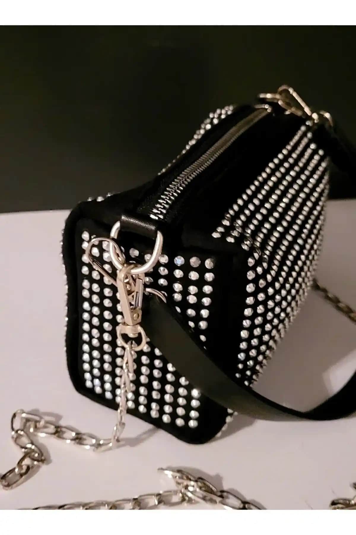 Kadın Çantası Karşılaştırması: Bohemian Boutique ve Yase Butik Modelleri